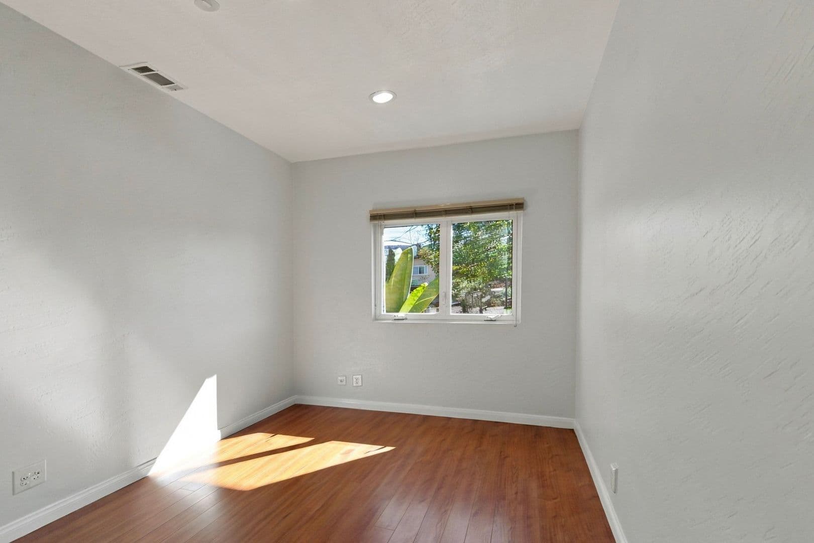 Bonita House: 3955 Allen School Rd