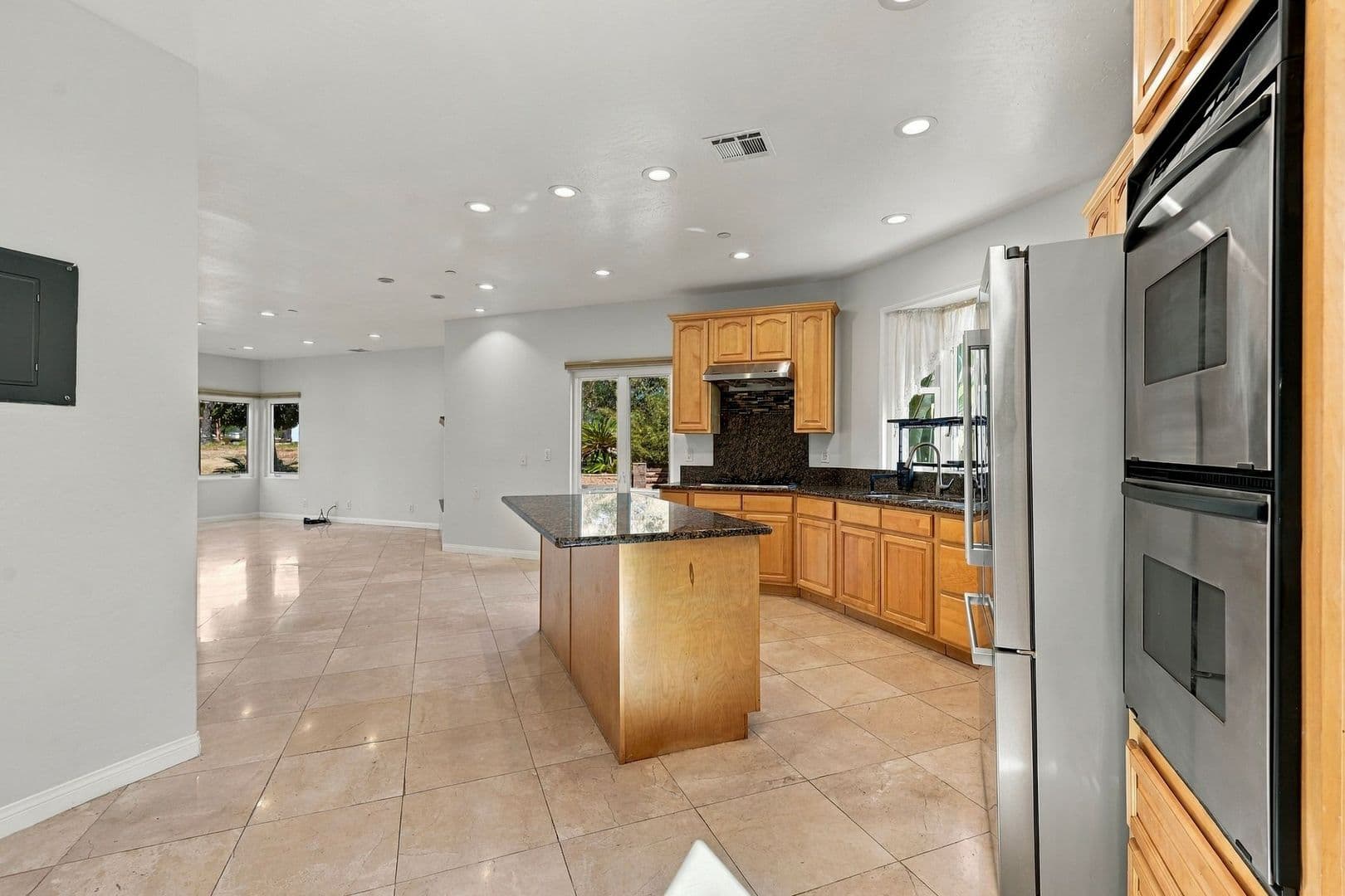Bonita House: 3955 Allen School Rd
