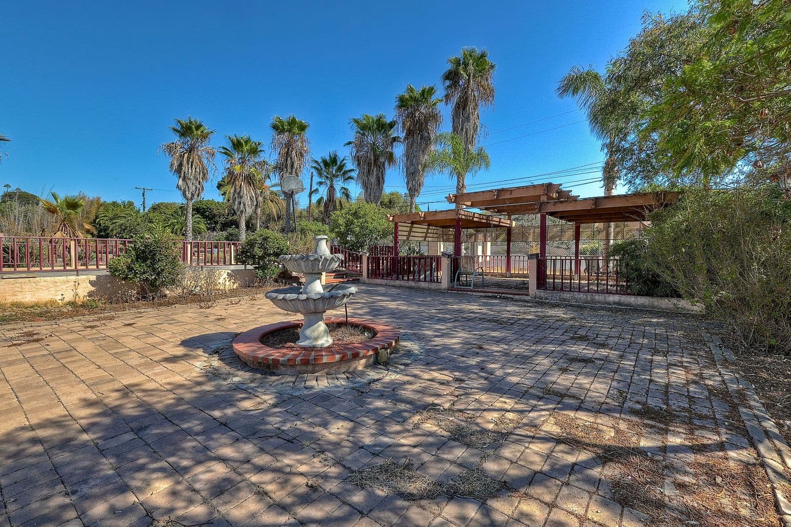 Bonita House: 3955 Allen School Rd