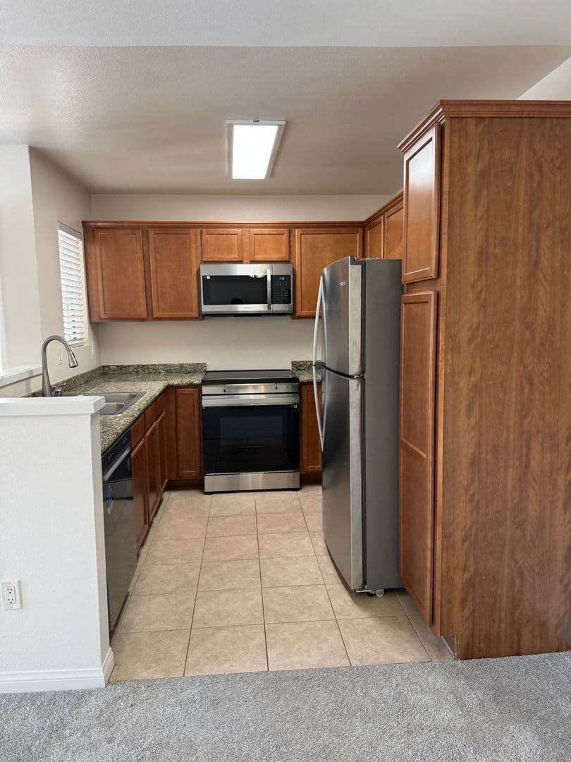 El Cajon Condo: 12191 Cuyamaca College Dr Unit 106