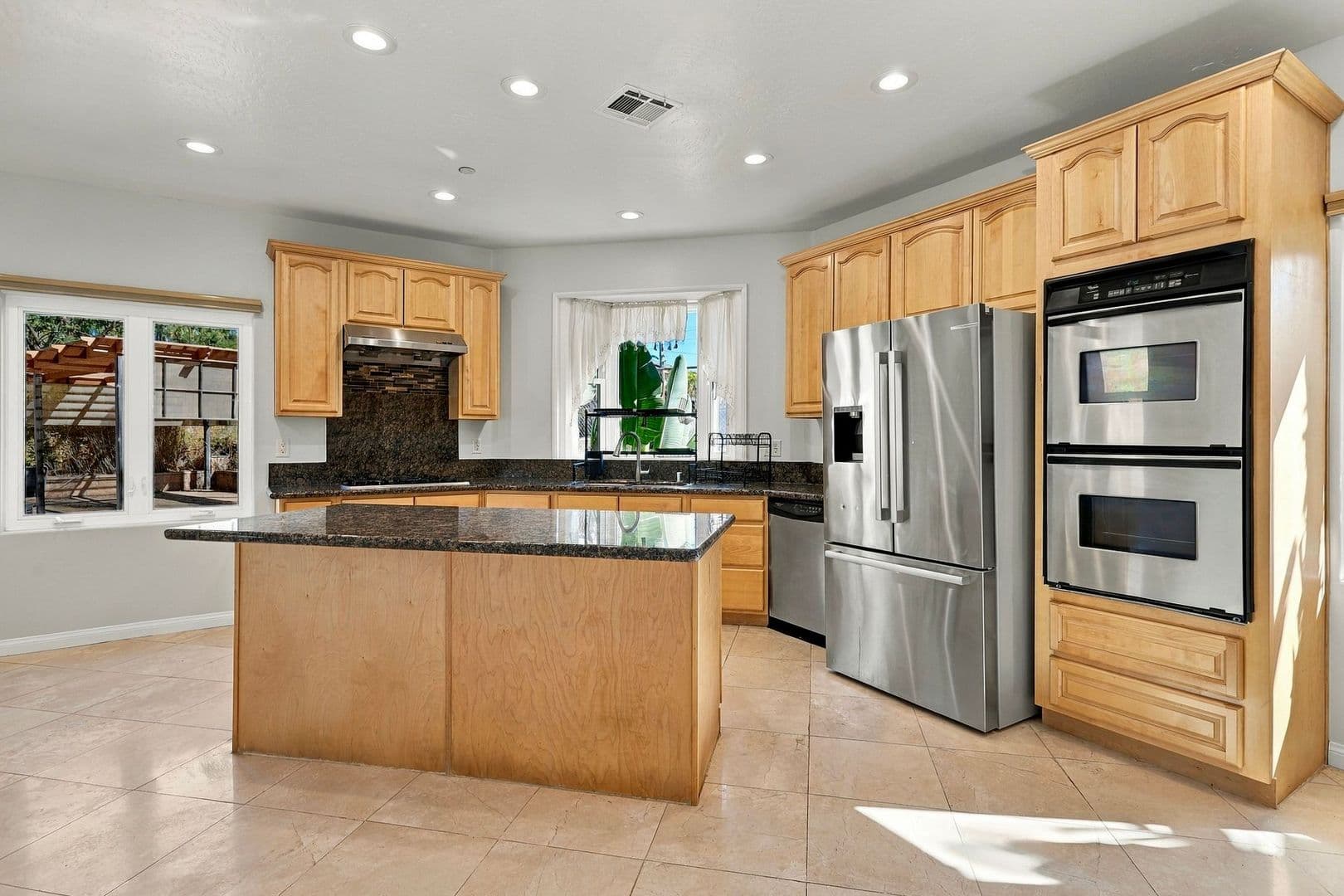 Bonita House: 3955 Allen School Rd