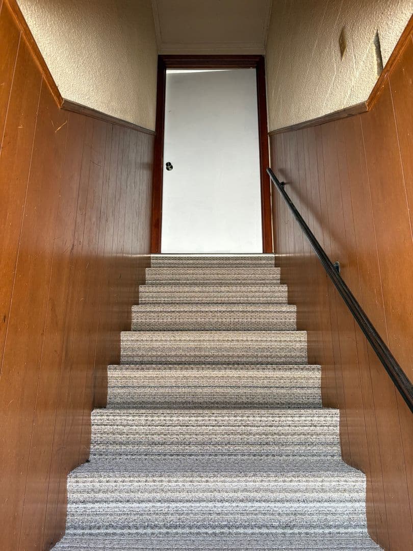 Enid Apartment: 1620 1/2 N. Grand