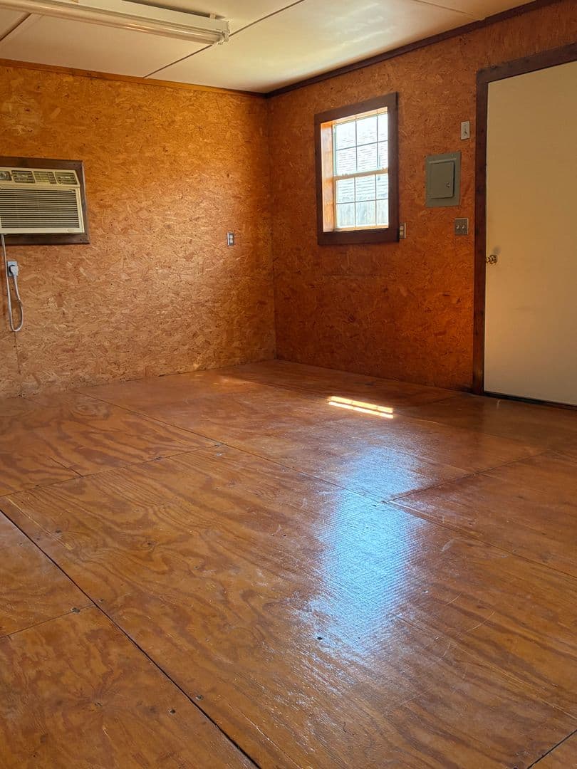 Enid House: 4402 Briar Creek Rd