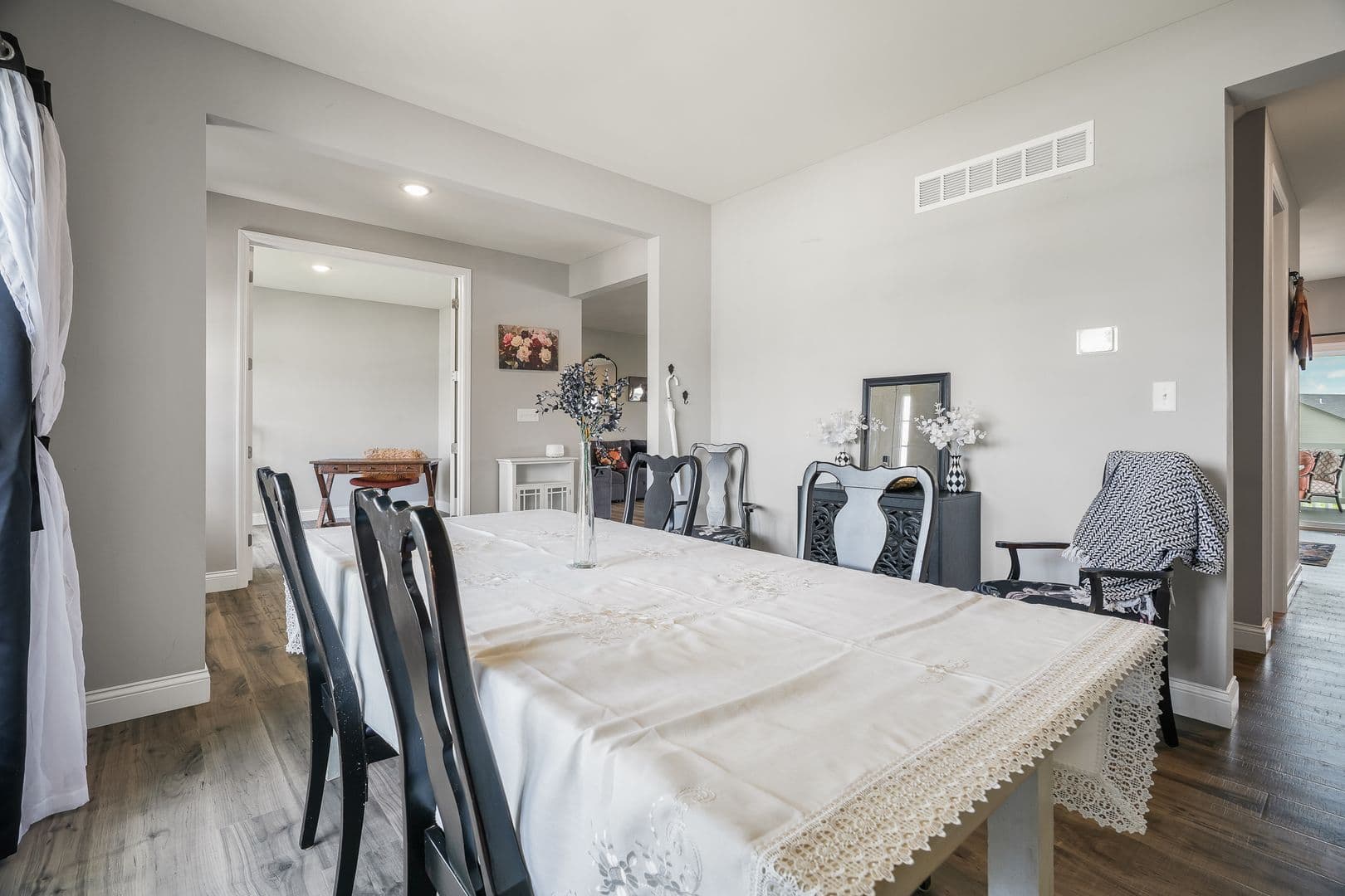 St Charles House: 228 Wayfair Landing