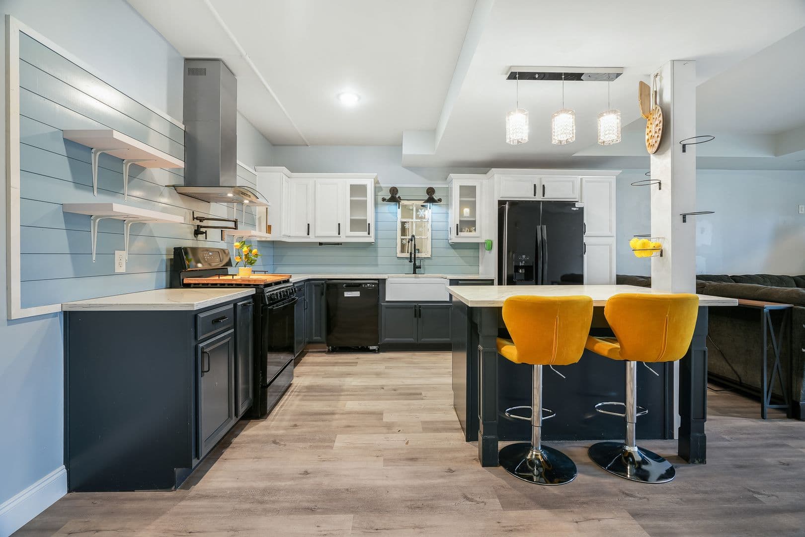 St Charles House: 228 Wayfair Landing
