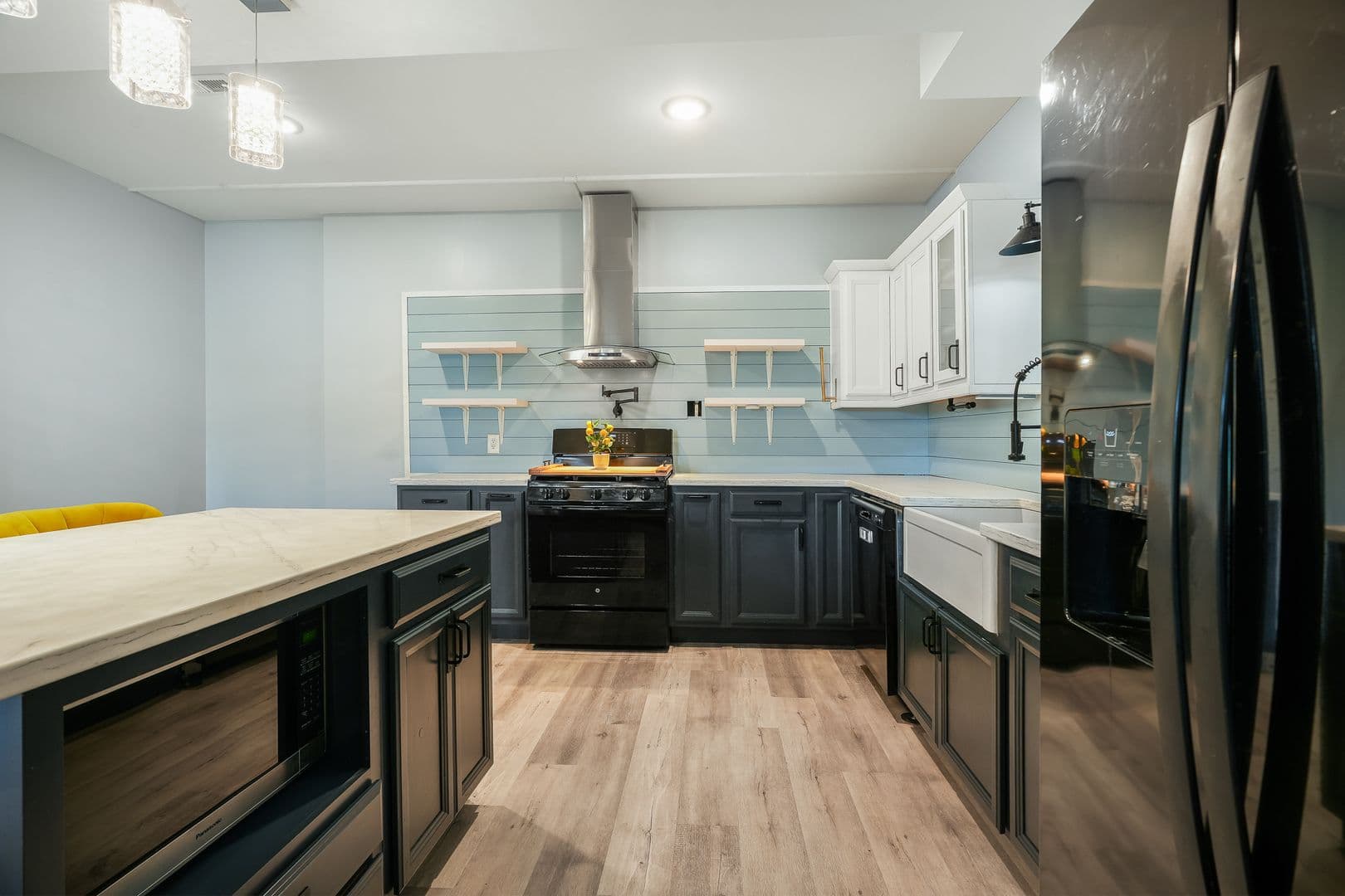 St Charles House: 228 Wayfair Landing