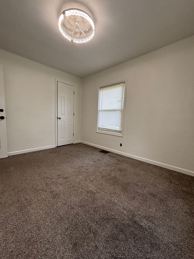 Ofallon House: 103 Brookside Drive