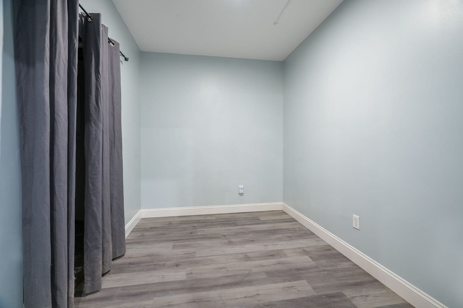 St Charles House: 228 Wayfair Landing
