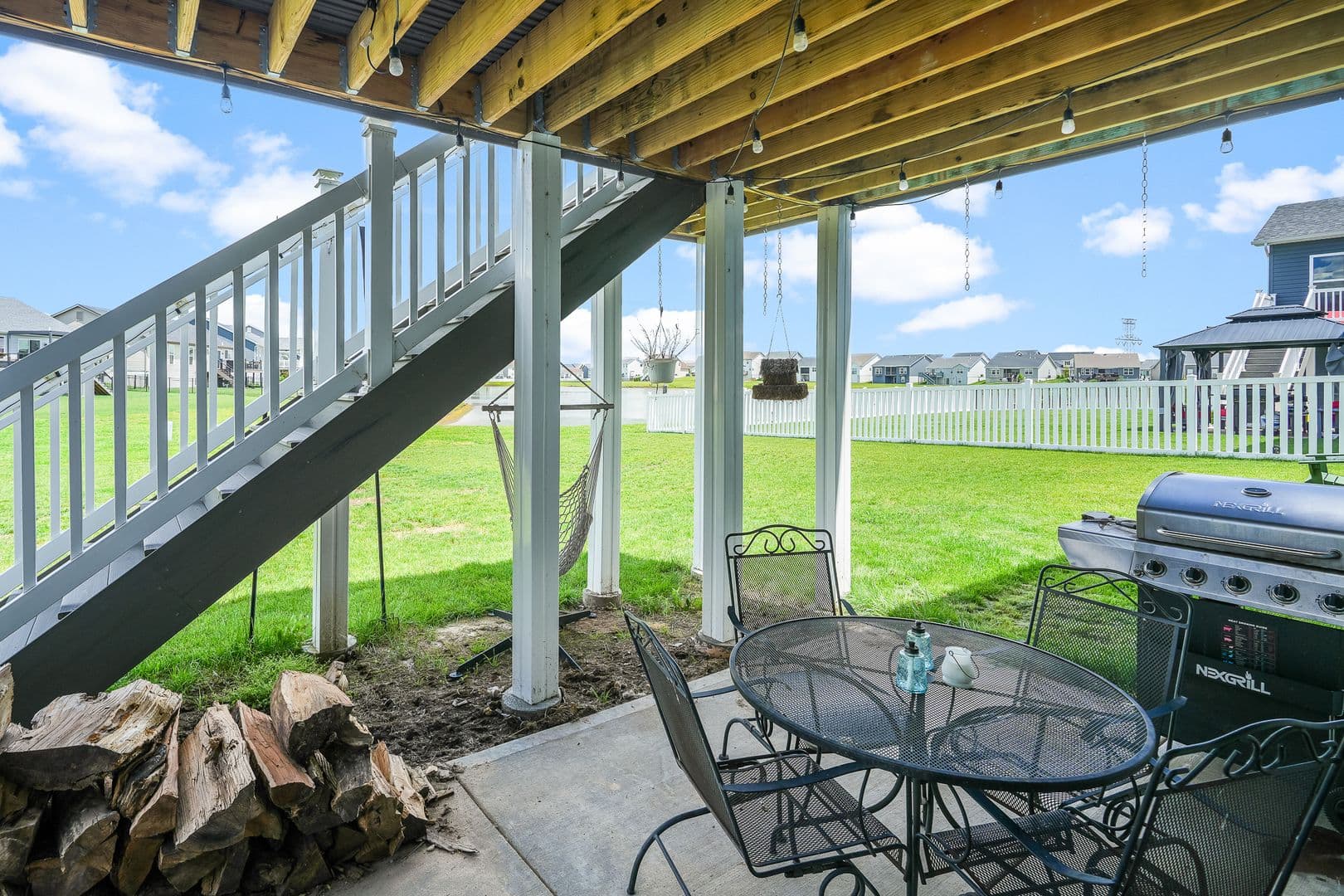 St Charles House: 228 Wayfair Landing