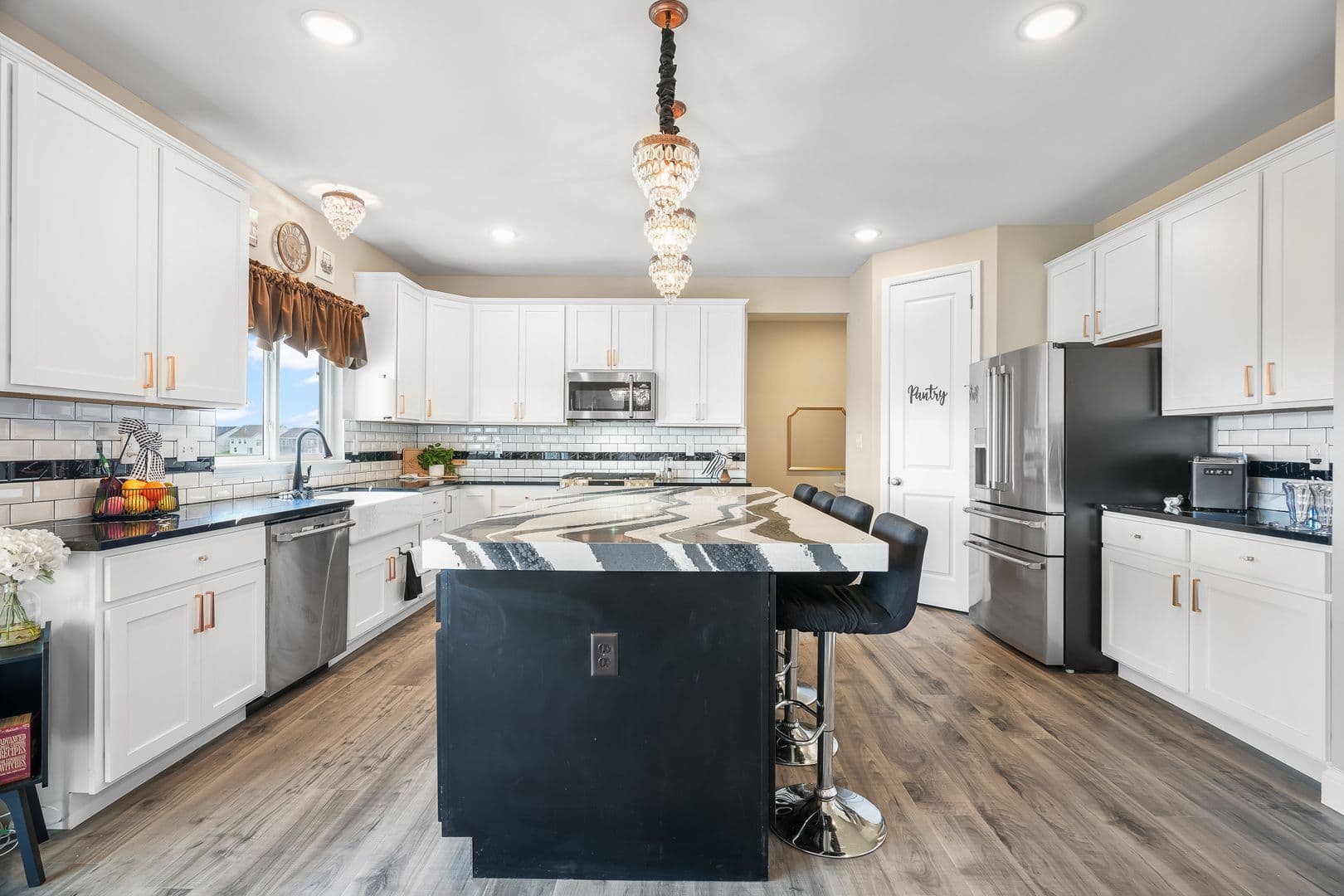 St Charles House: 228 Wayfair Landing