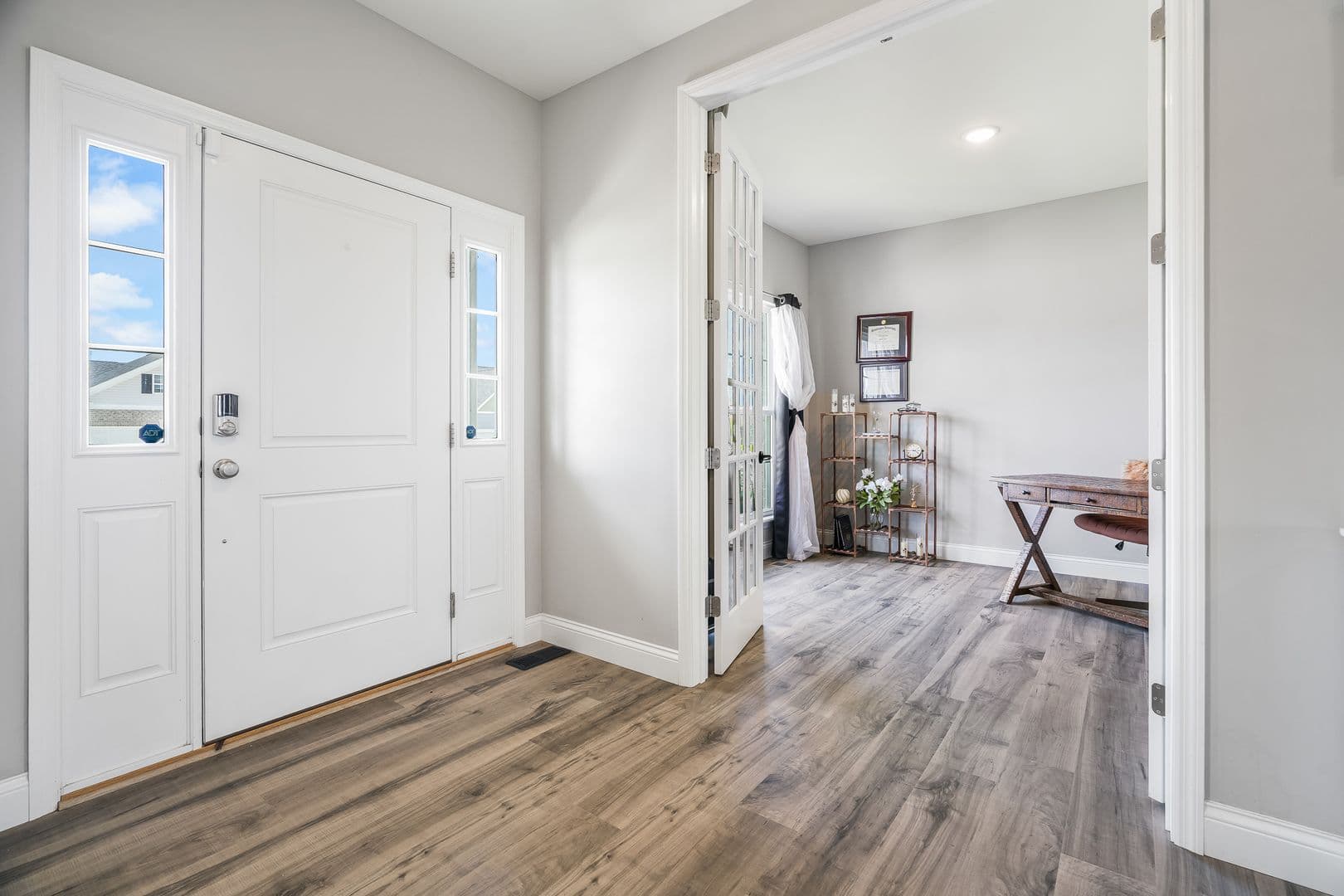 St Charles House: 228 Wayfair Landing