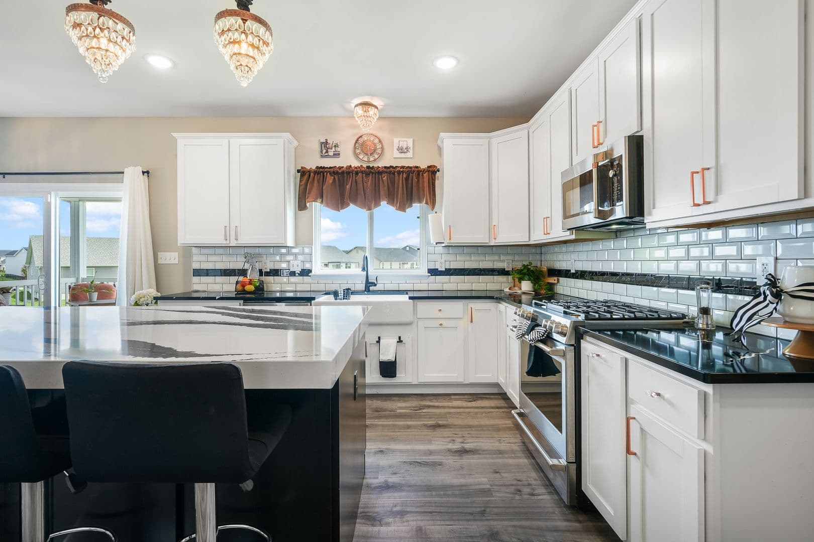 St Charles House: 228 Wayfair Landing