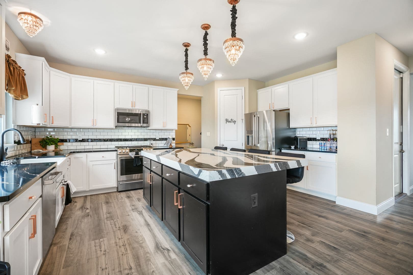 St Charles House: 228 Wayfair Landing