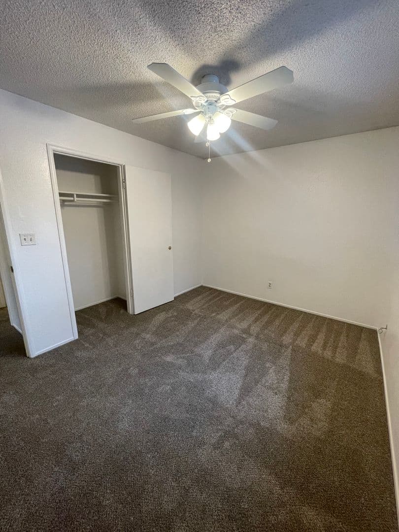 Chico Apartment: 372 Rio Lindo Ave