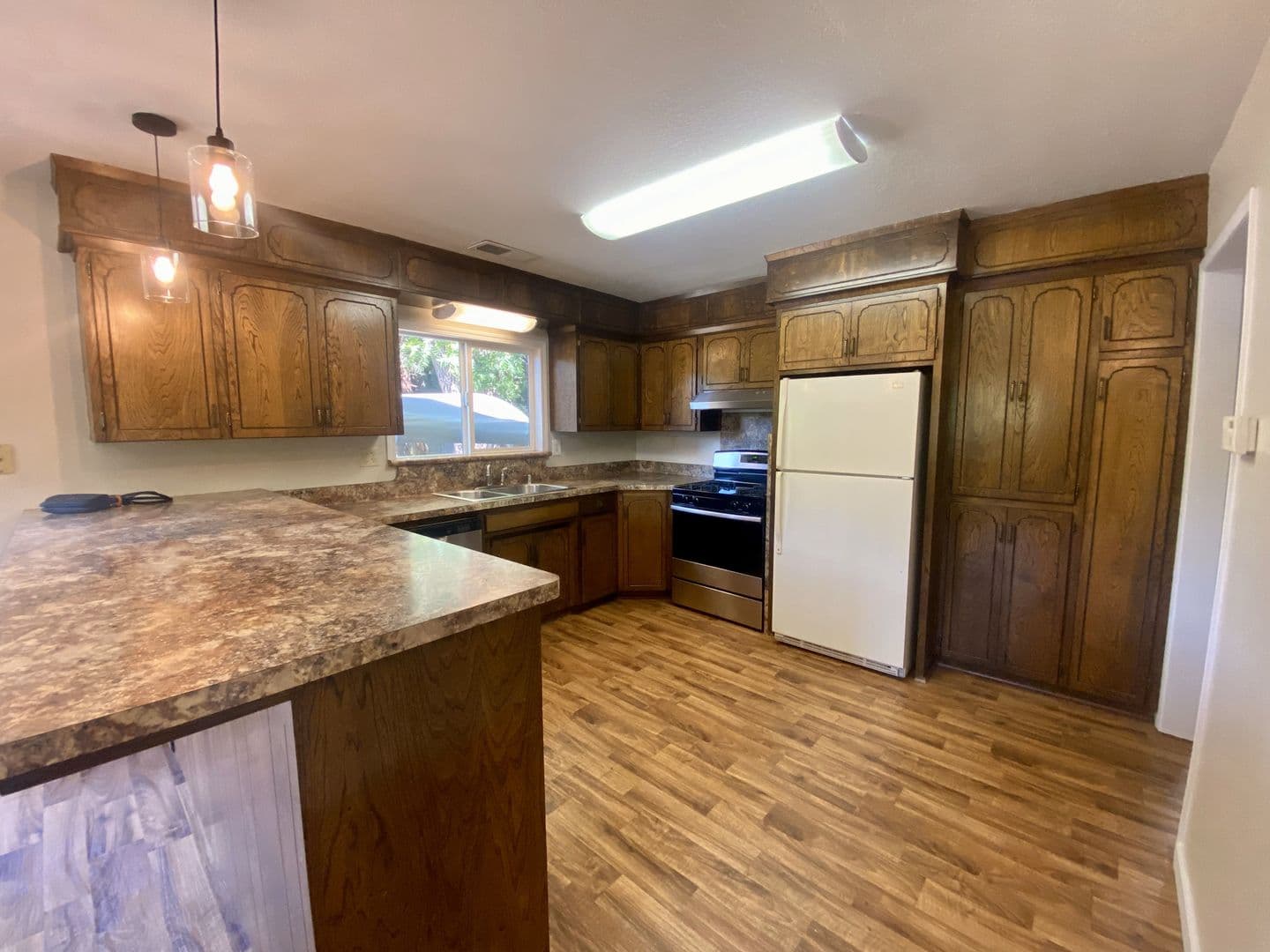 Chico House: 298 E. 9th Ave