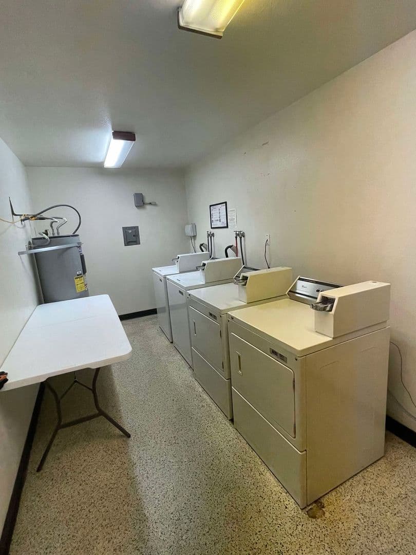 Chico Apartment: 1613 Oleander