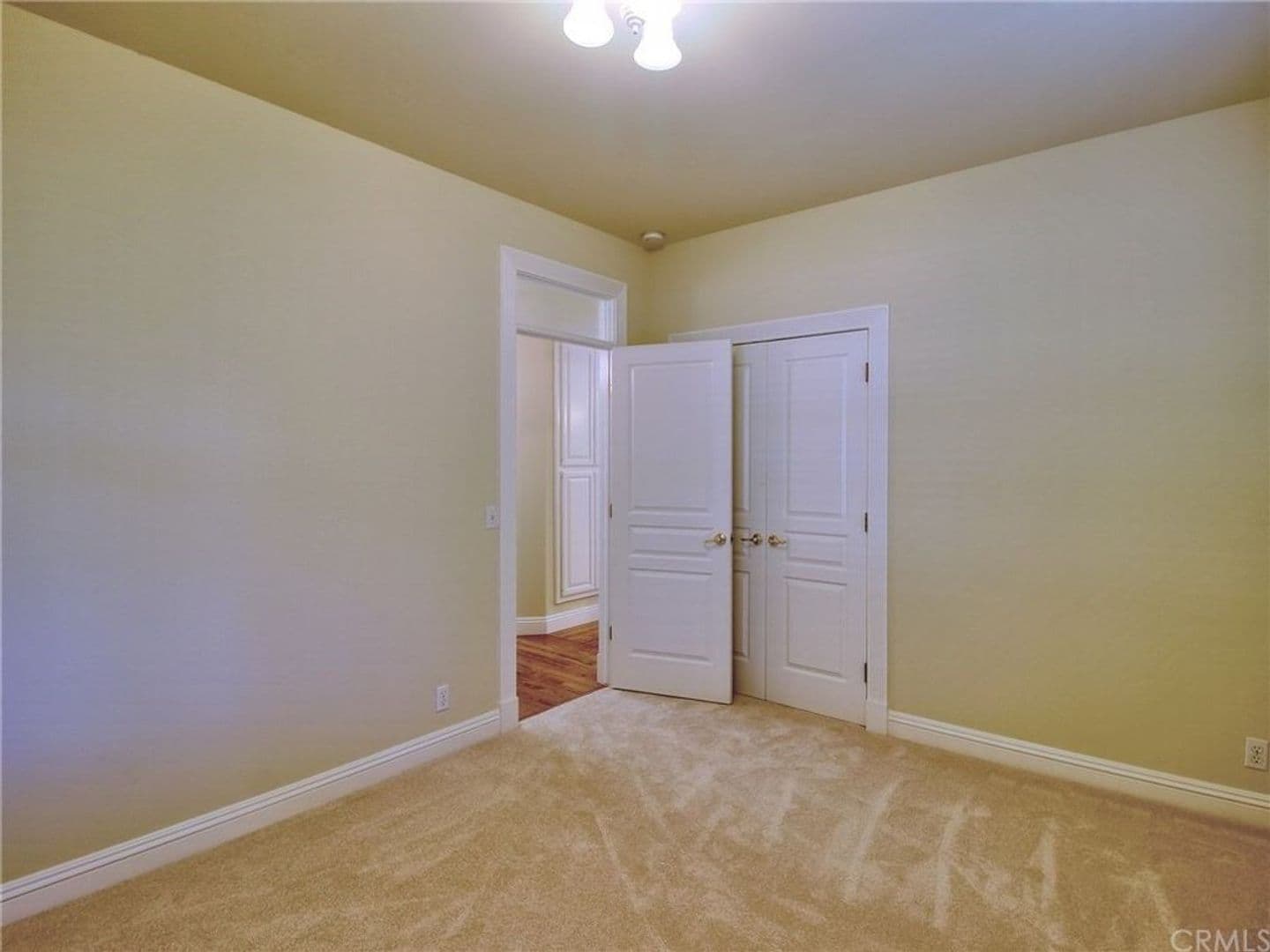 Paradise House: 1865 Vineyard Drive