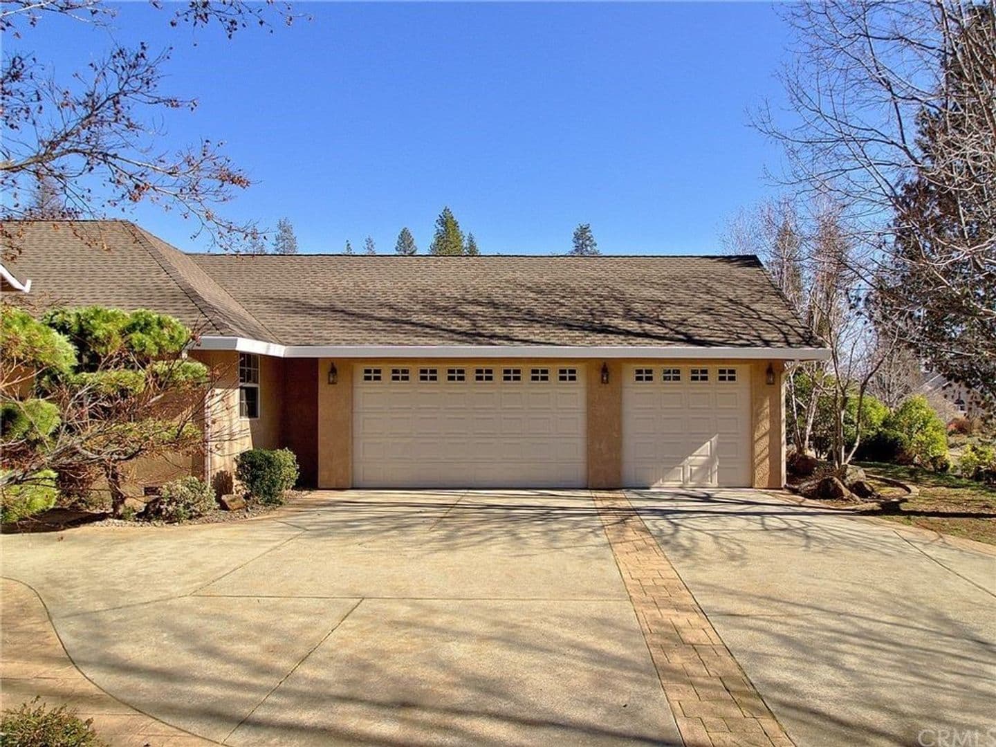 Paradise House: 1865 Vineyard Drive