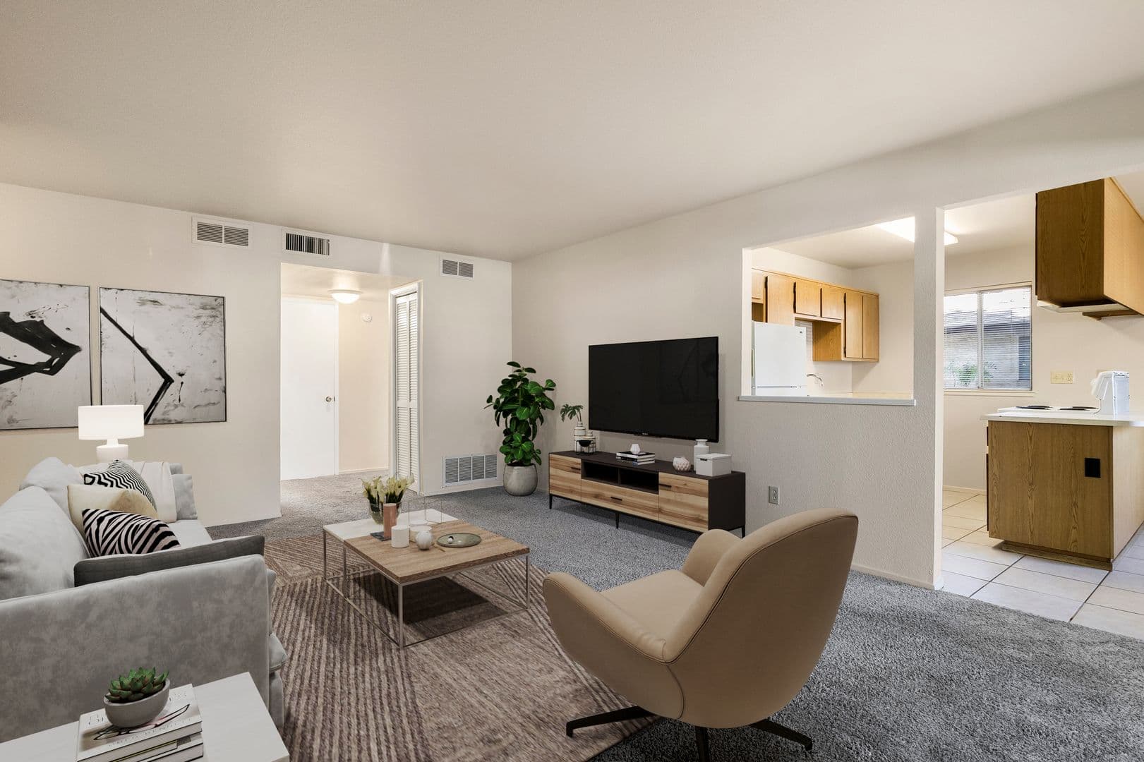 Chico Apartment: 595 E. Lassen Ave