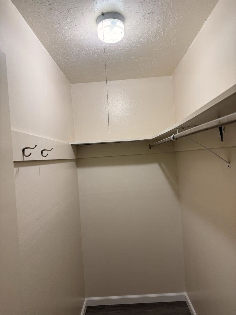 Chico Apartment: 216 West Sacramento Ave