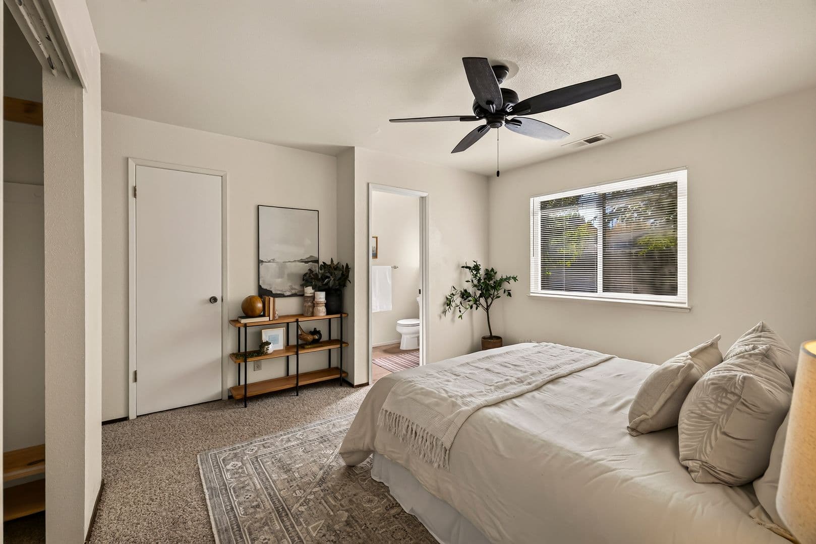 Chico House: 2739 Ceres Ave