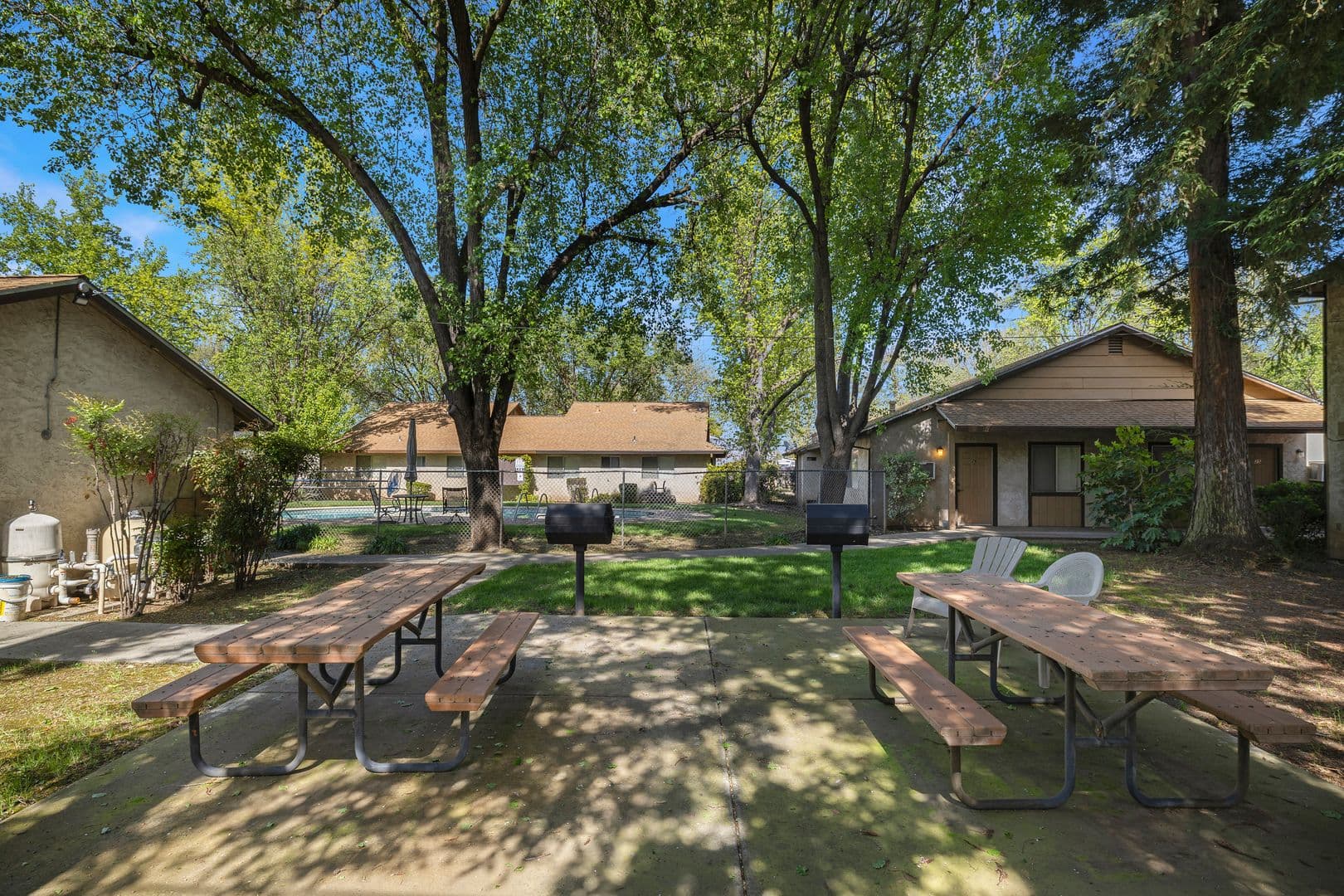 Chico Apartment: 595 E. Lassen Ave