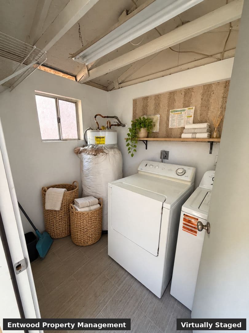 Chico Apartment: 1448 Warner St