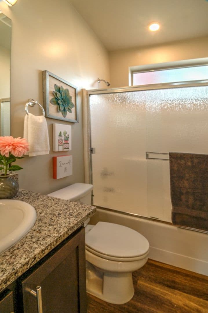 Chico Apartment: 632 Cedar St
