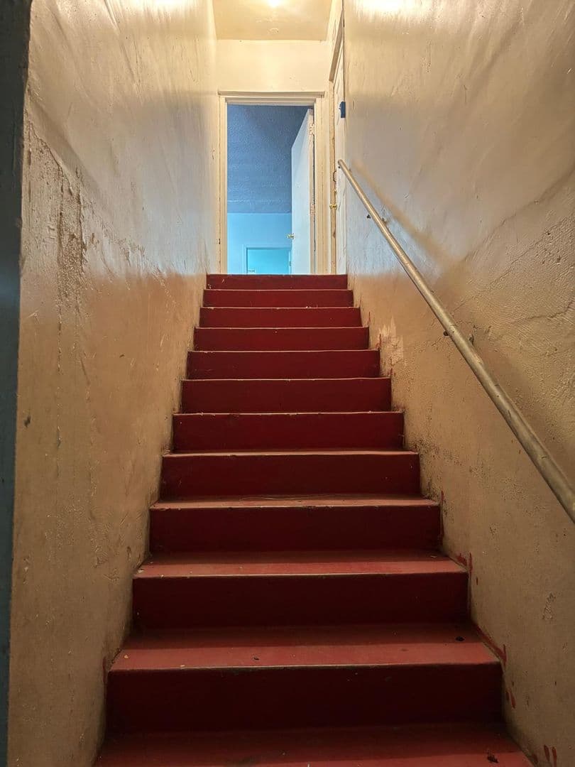 Long Beach Apartment: 2025 - 2029 E. 10th St
