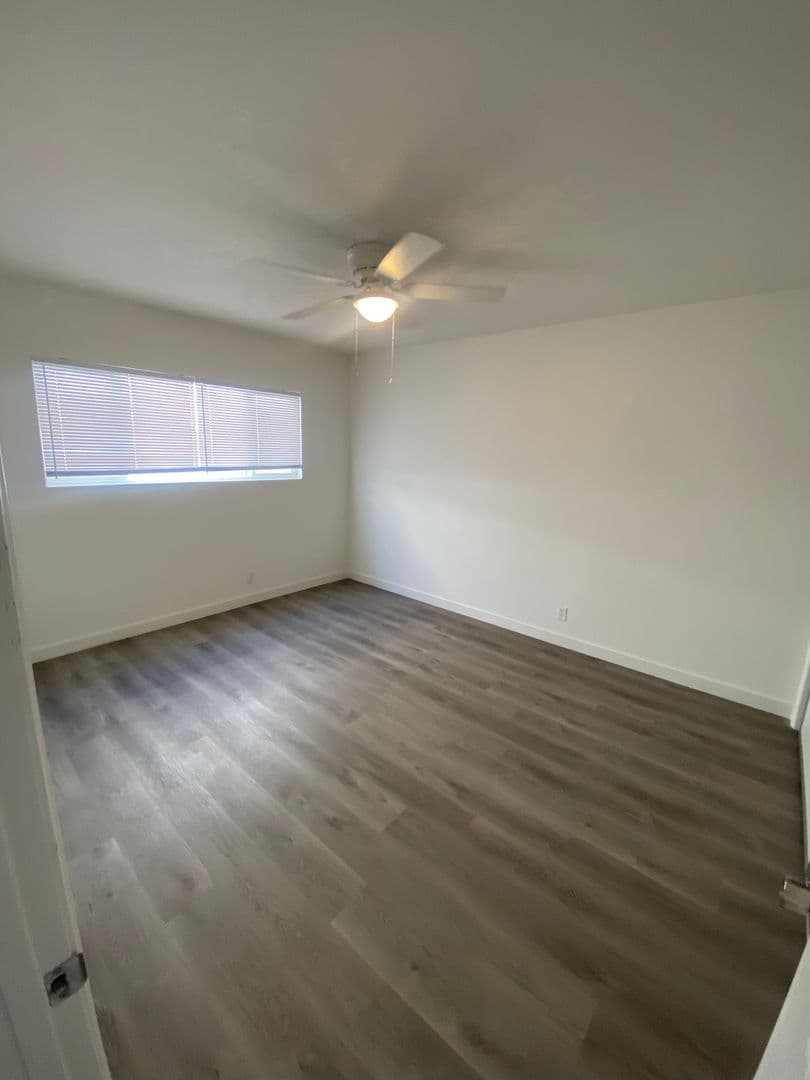 Los Angeles Apartment: 4800 August St.