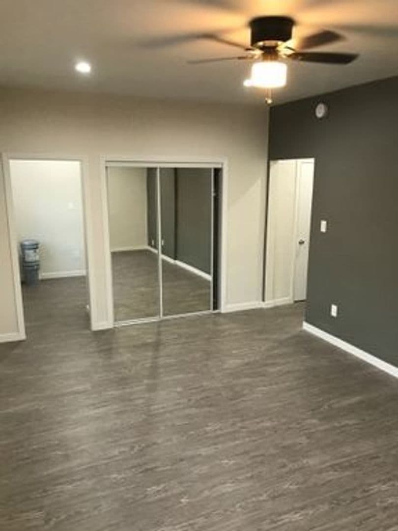 Los Angeles Apartment: 2256 Cambridge St.