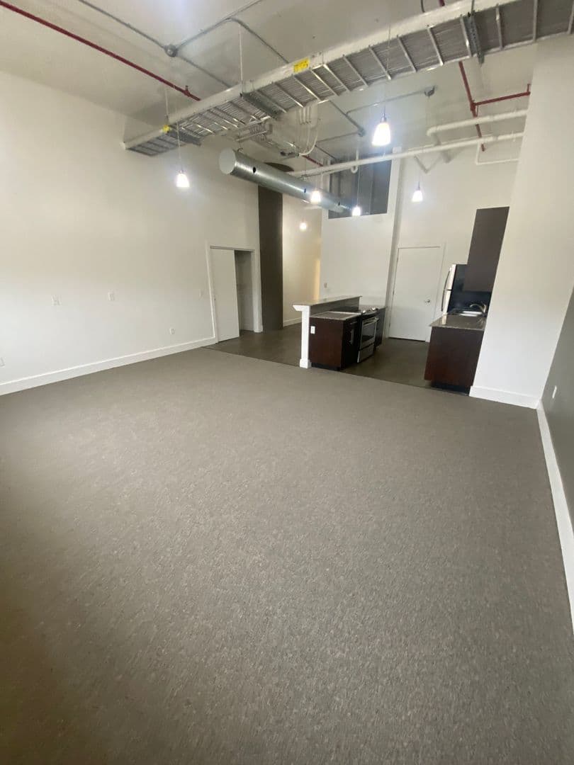 St Joseph Apartment: 1300 S. 11th Street