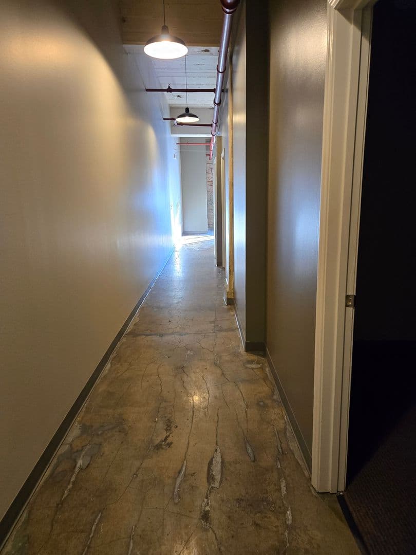 St Joseph Apartment: 1300 S. 11th Street