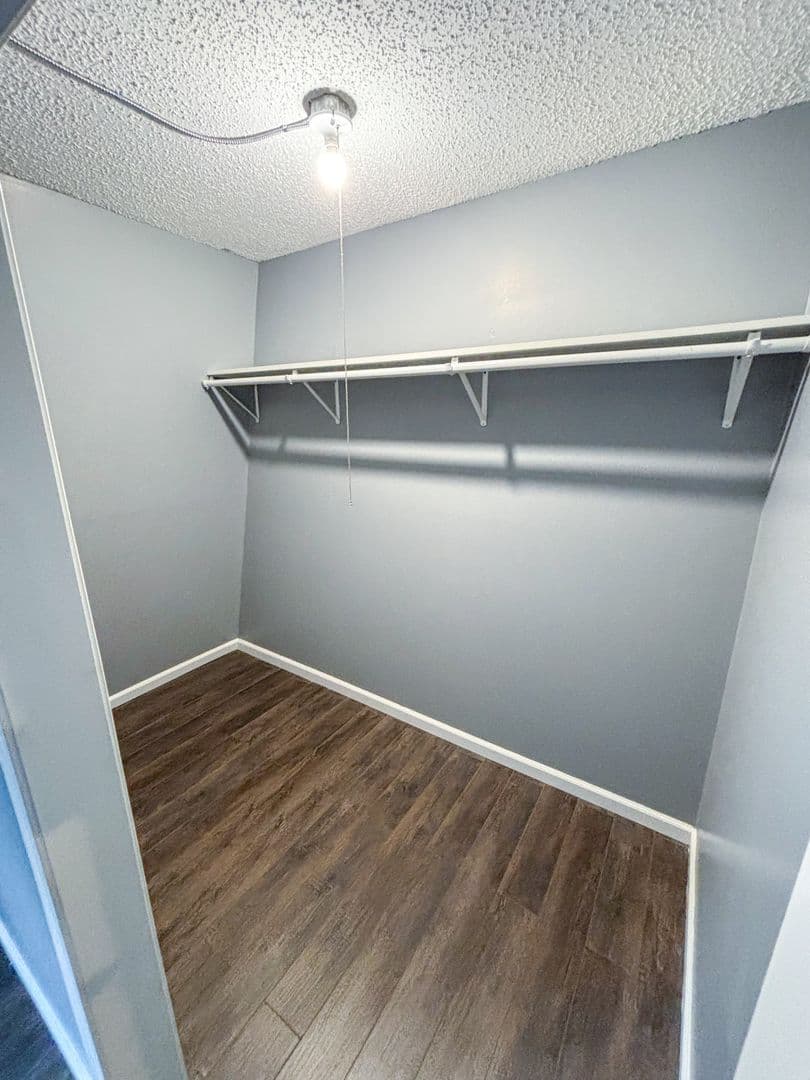 Topeka Apartment: 1205 SW Polk St