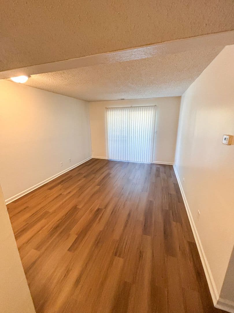 Topeka Apartment: 1111 SW Fillmore St