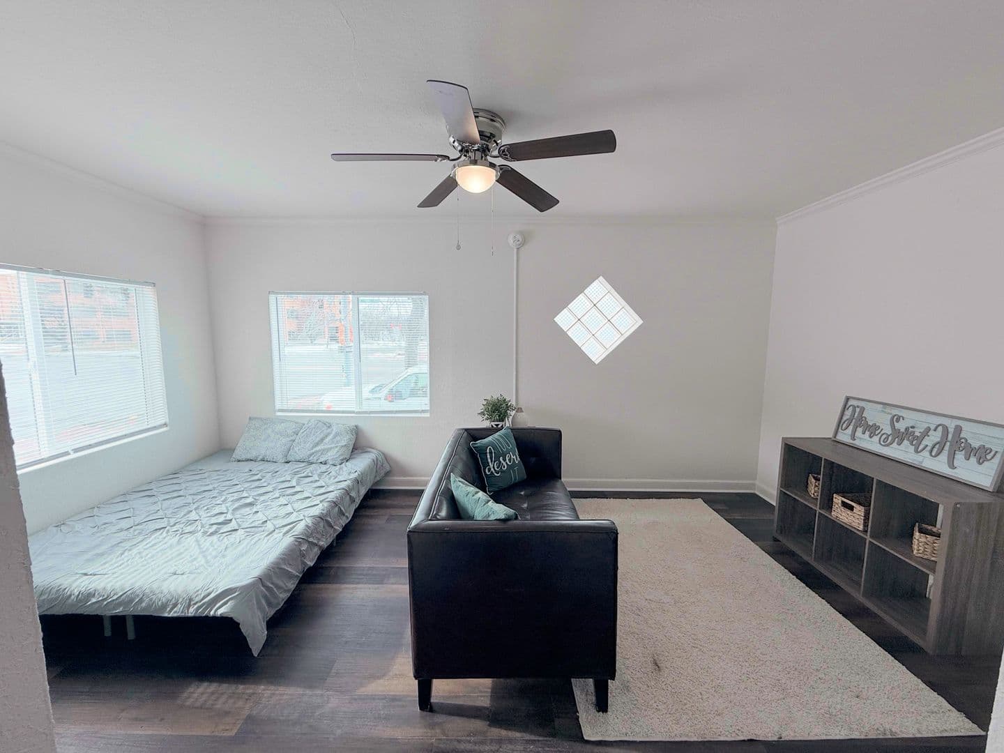 Topeka Apartment: 332 SW Topeka Blvd & 416 SW 4th St