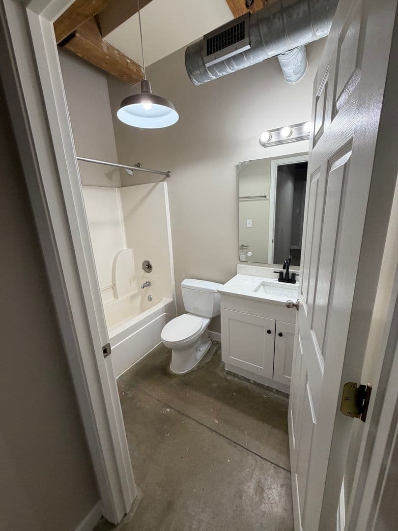 St Joseph Apartment: 415 N 3rd Street