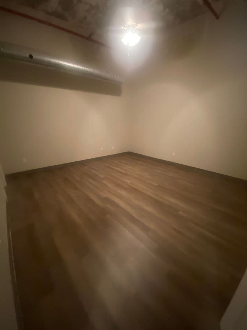 St Joseph Apartment: 1300 S. 11th Street