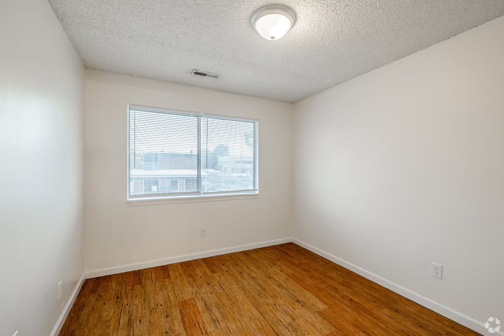 Topeka Apartment: 837 SW Tyler St