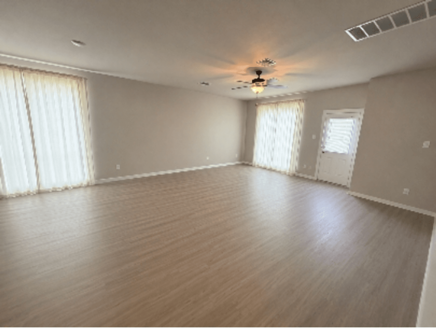 Troy House: 125 University Avenue