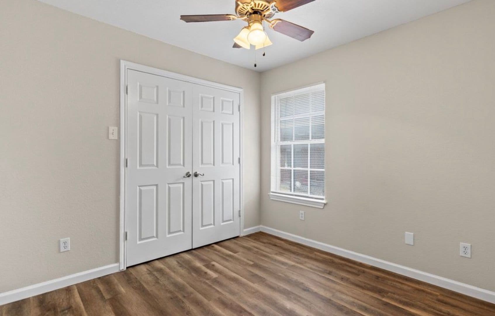Waco Apartment: 217 E Craven