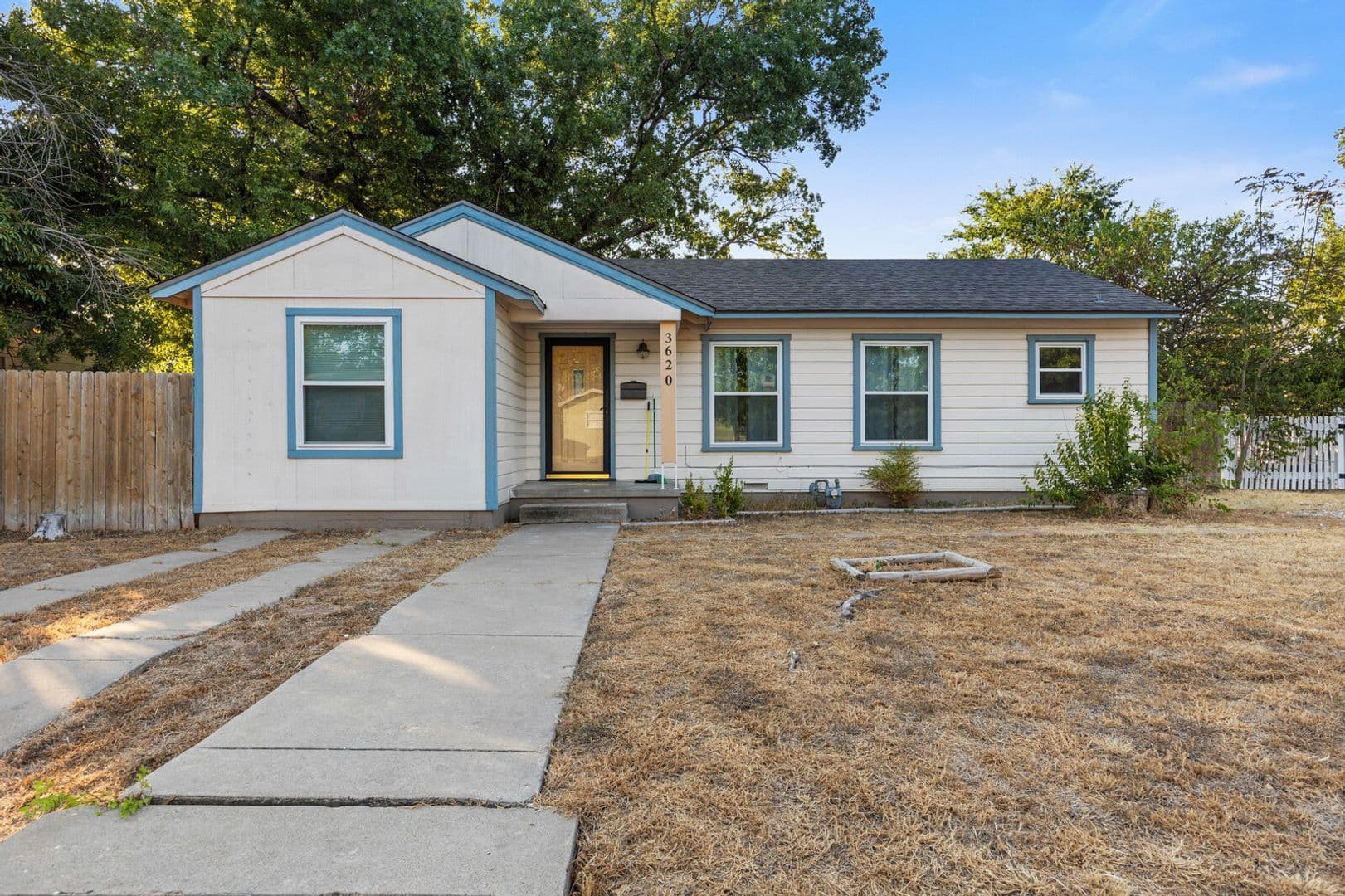 Waco House: 3620 Trice Avenue