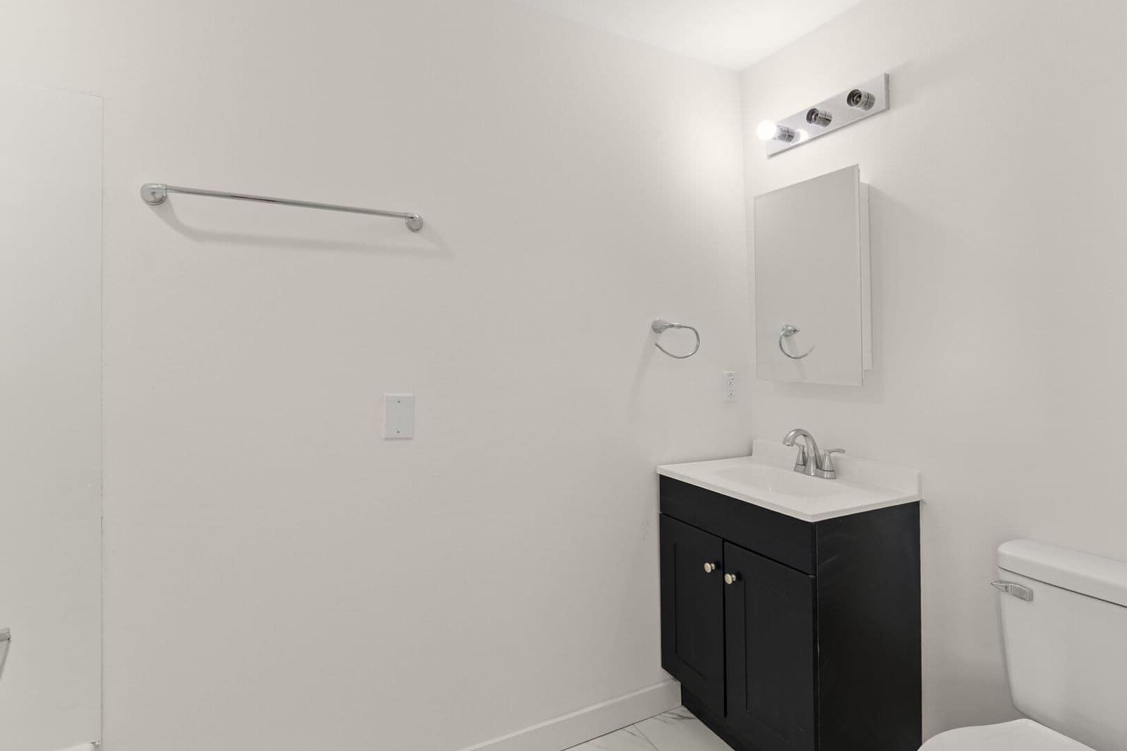 Waco Apartment: 2401 Columbus Avenue