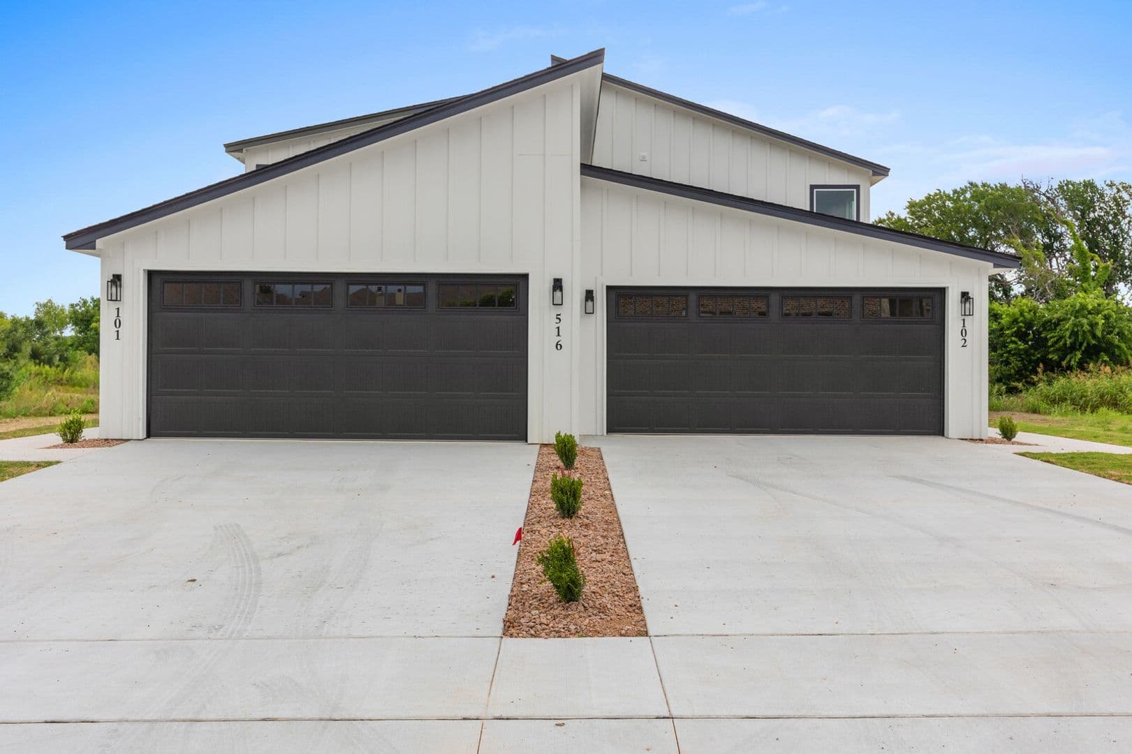 Robinson Apartment: 516 Paso Fino St