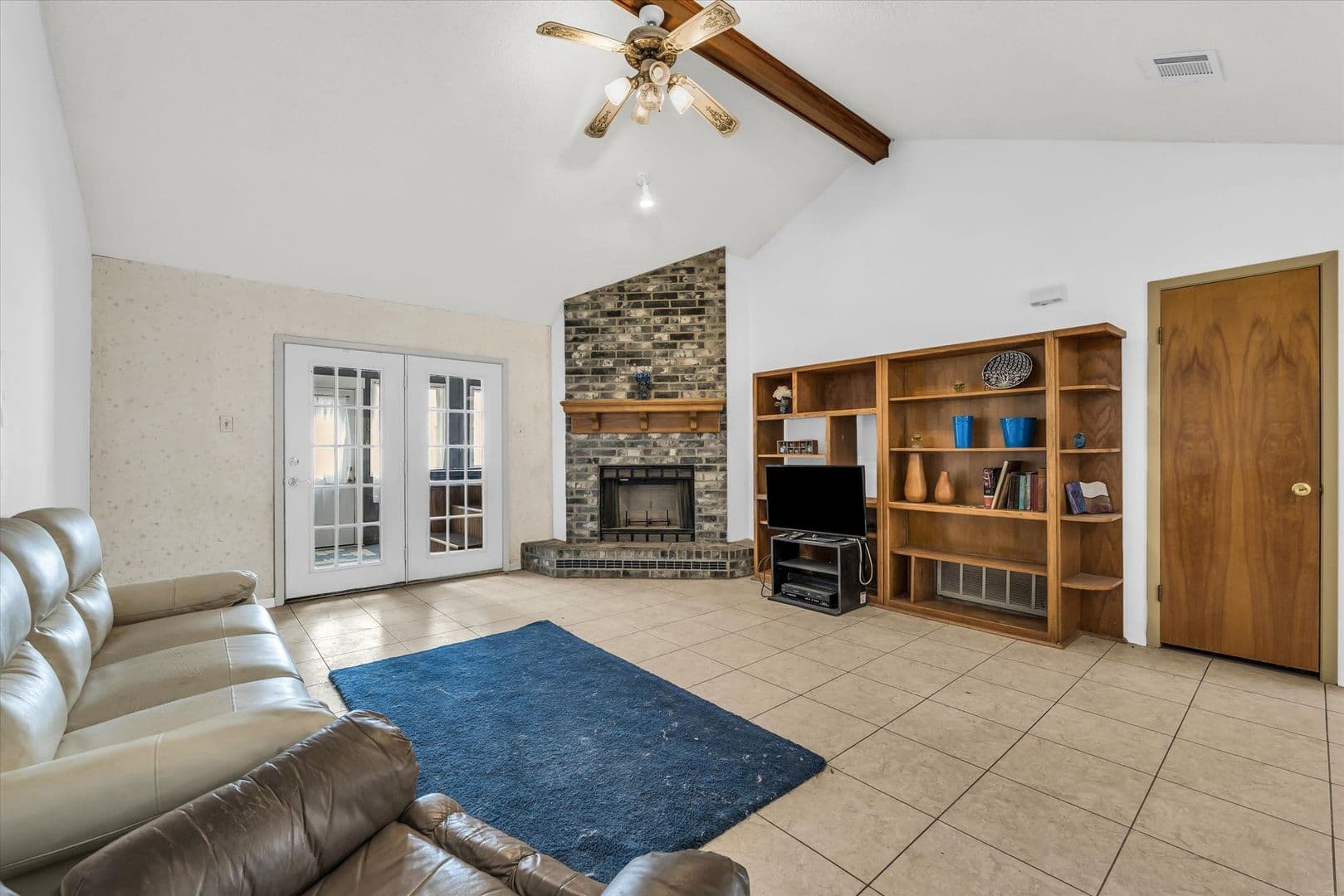 Waco House: 1936 Post Oak Drive