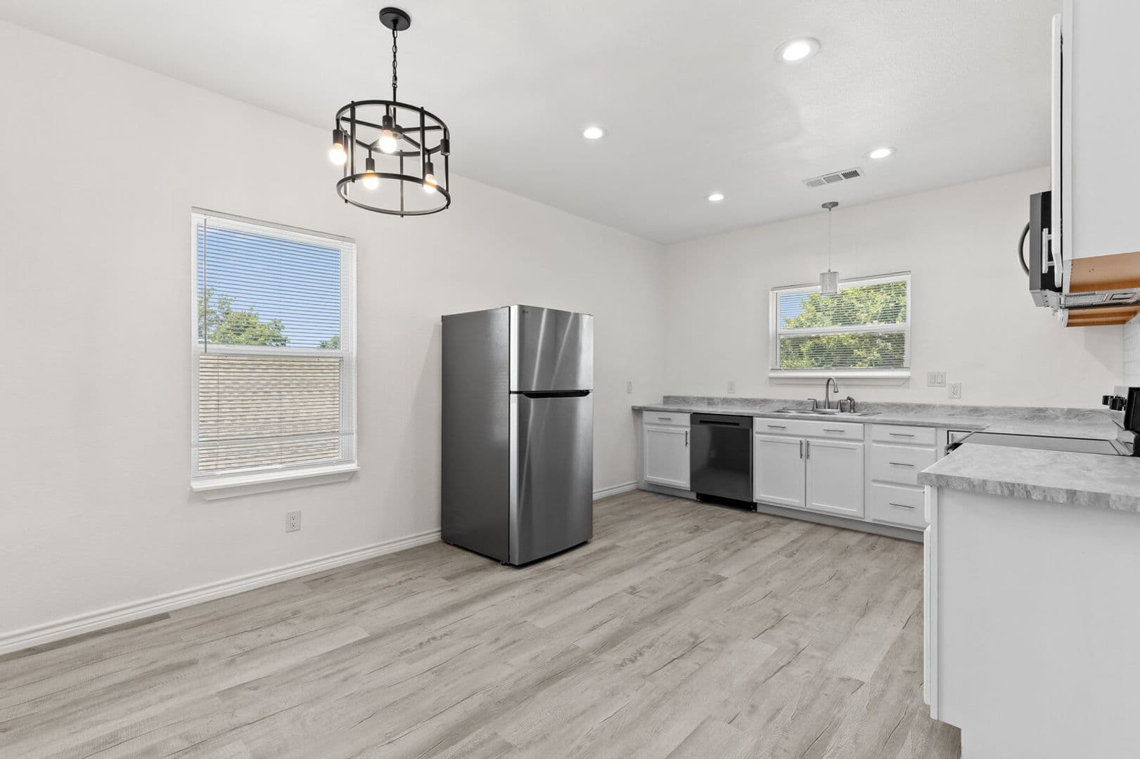Waco Apartment: 1215 Kellum Street -B