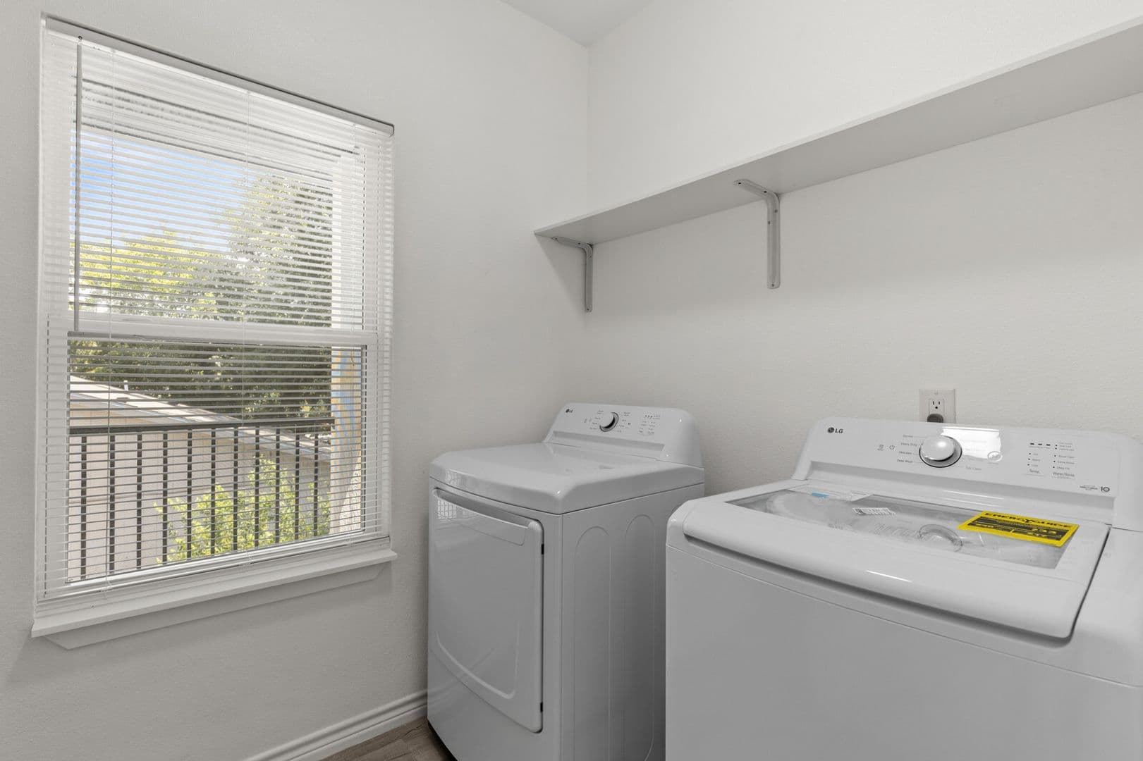 Waco Apartment: 1215 Kellum Street -B