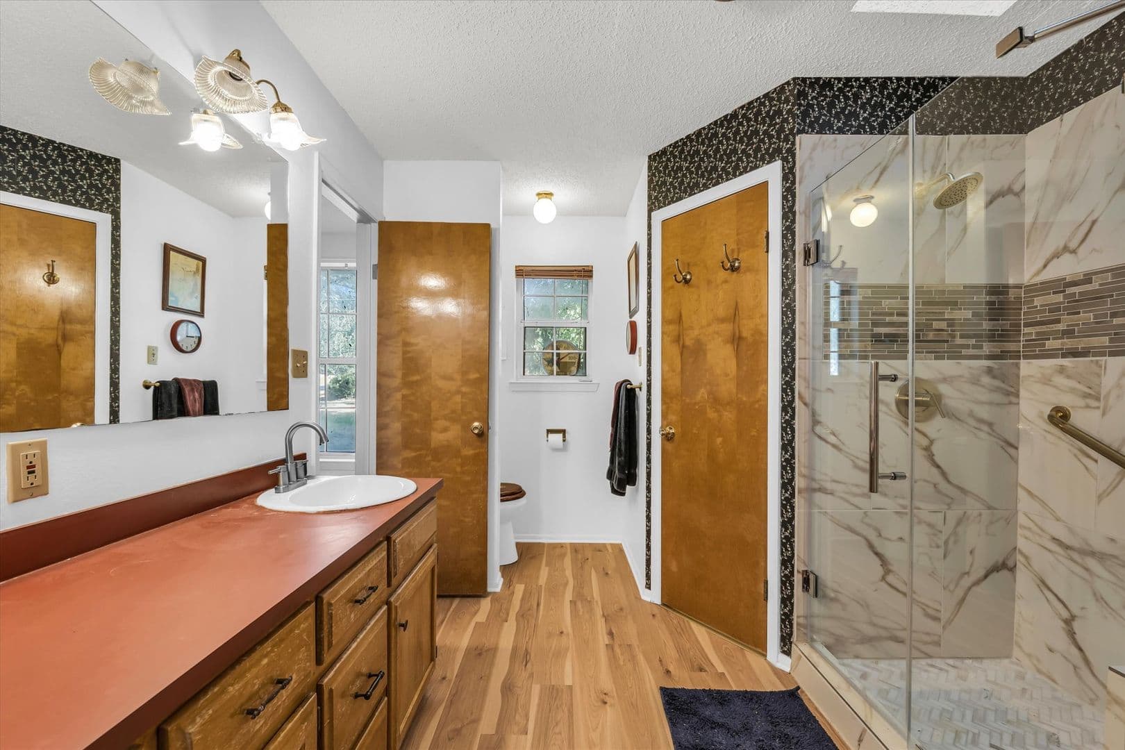 Waco House: 1936 Post Oak Drive