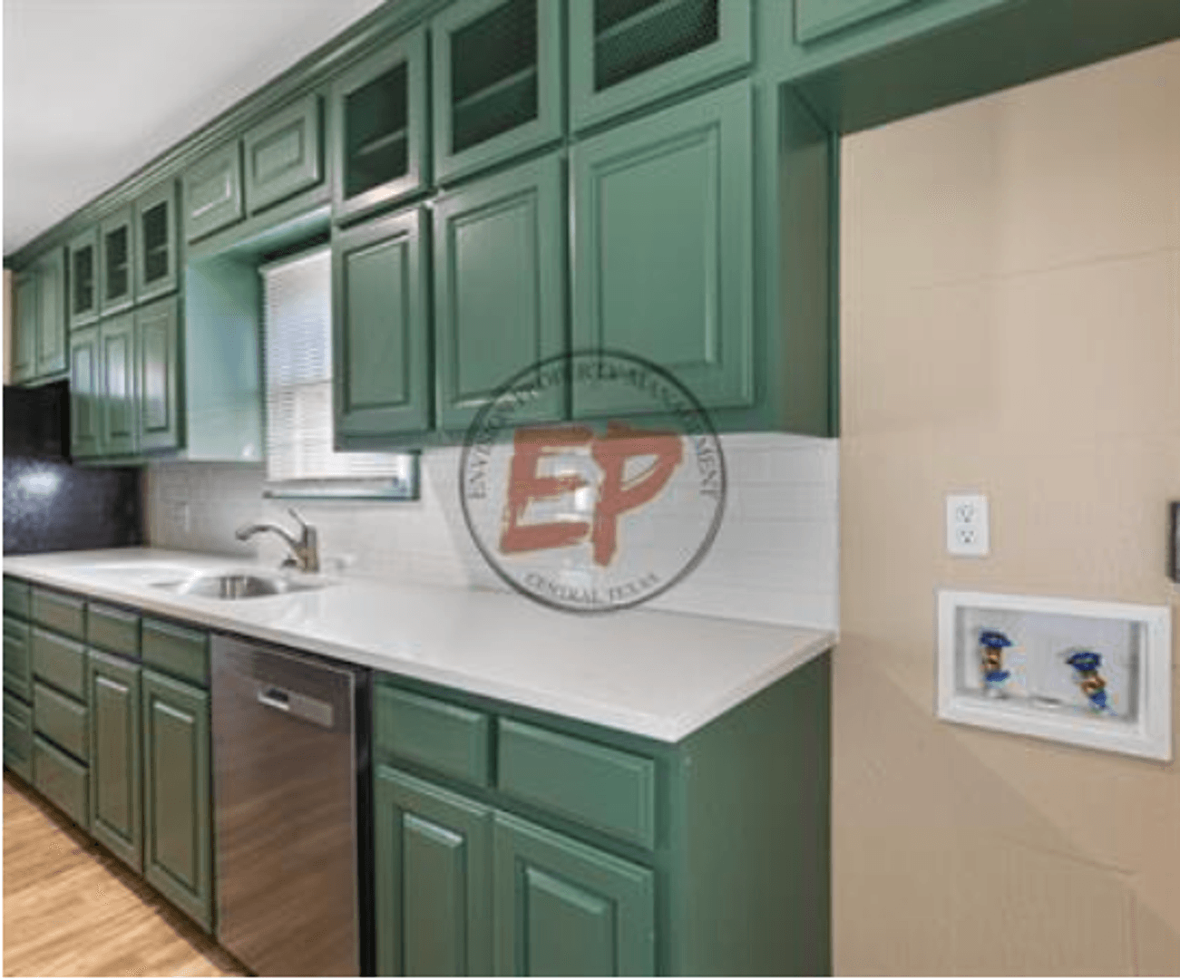 Waco House: 817 Lawrence Drive