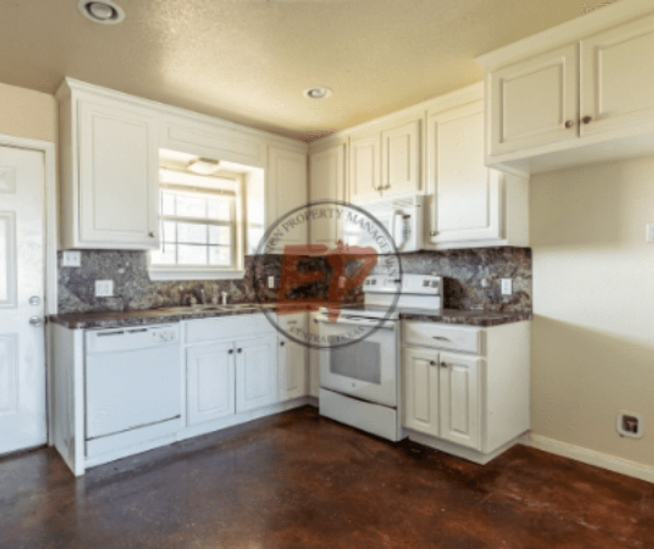 West Apartment: 2824 Jerry Mashek Drive